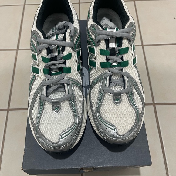 New Balance 1906R ‘Spruce Pack’ - Picture 2 of 5